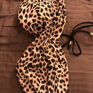 Victoria’s Secret swimsuit top